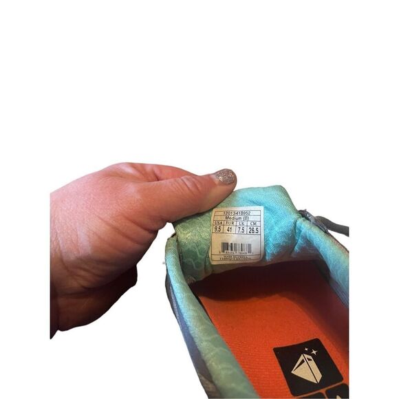 Brooks Womens Gray Pure Cadence Lace-Up Athletic Running Shoes Size 9.5 - Picture 7 of 9